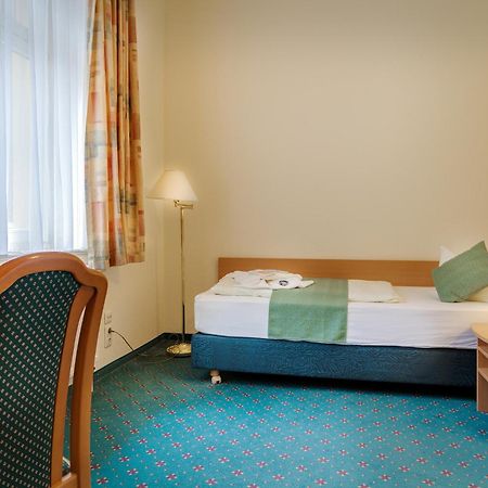 Ferien Hotel Villa Suedharz Sülzhayn エクステリア 写真