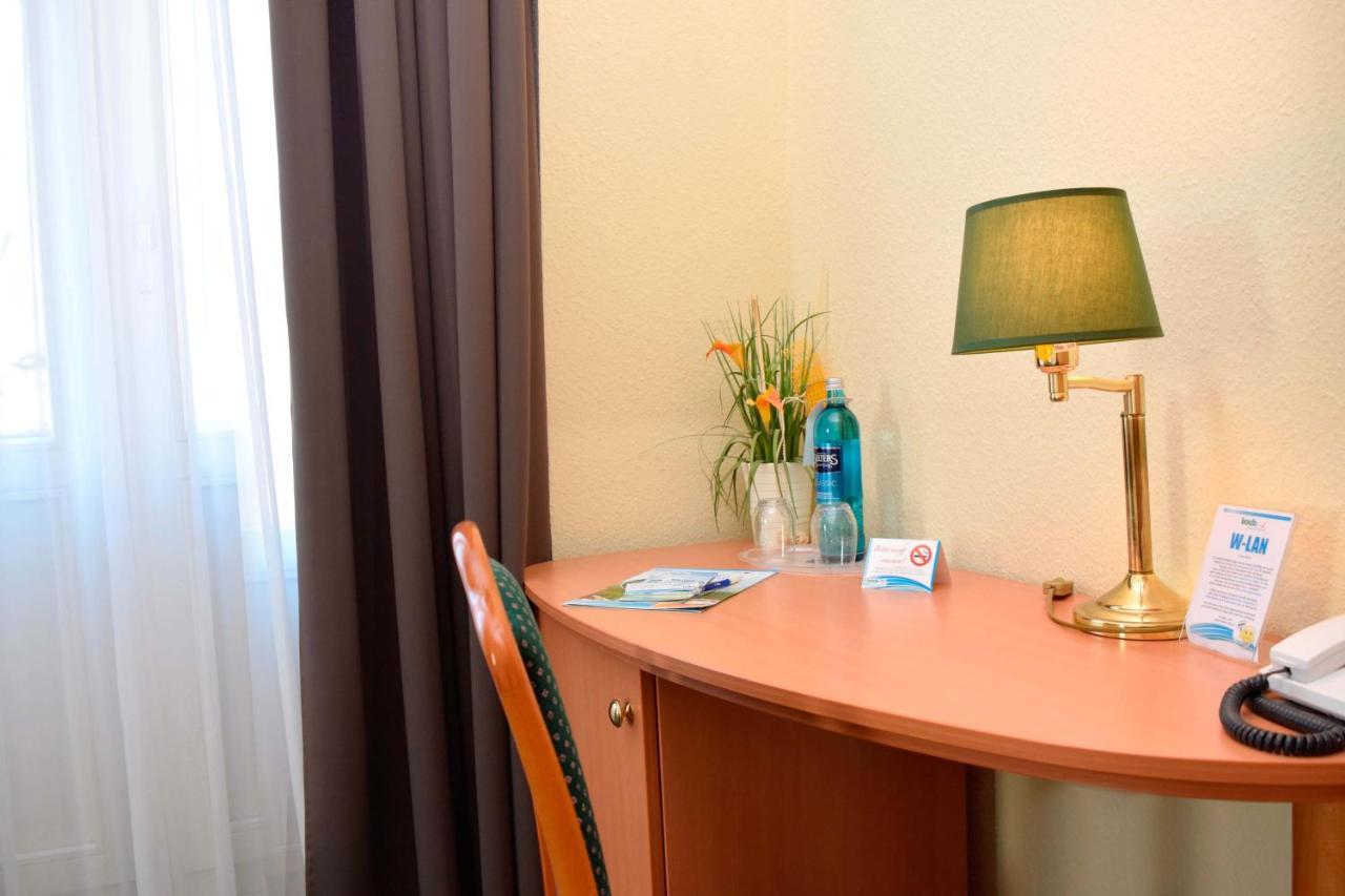 Ferien Hotel Villa Suedharz Sülzhayn エクステリア 写真