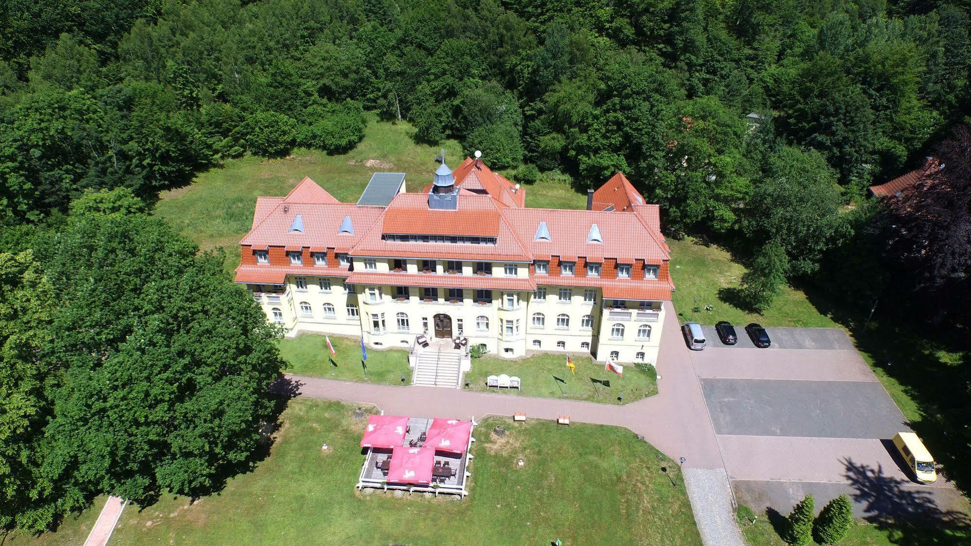 Ferien Hotel Villa Suedharz Sülzhayn エクステリア 写真